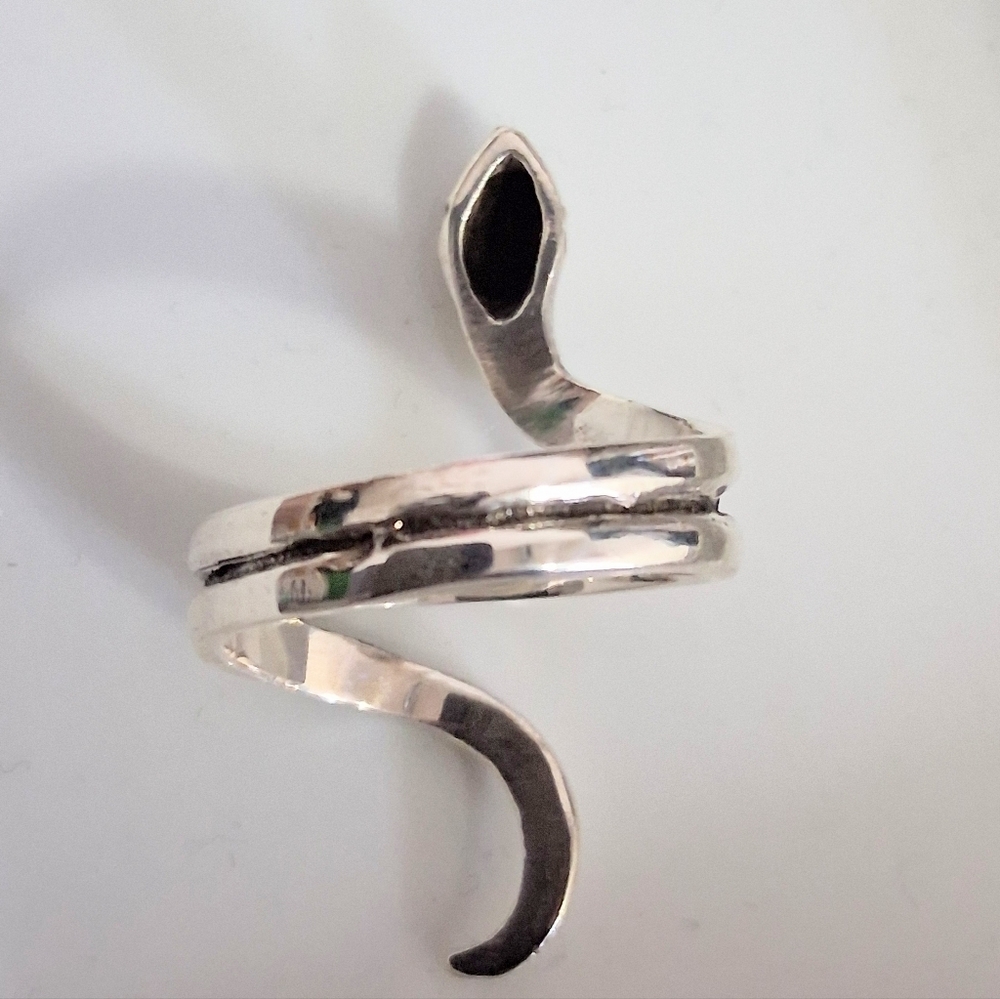 MULTI COLOR MOTHER OF PEARL SNAKE RING 925 STERLING SILVER SIZE 8.5 - Picture 7 of 7